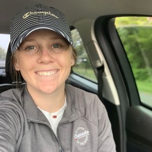 Meet your Posher, Emily